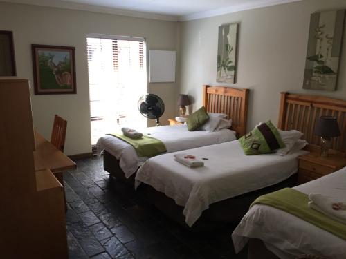 ROOM 4