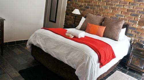 ROOM 2