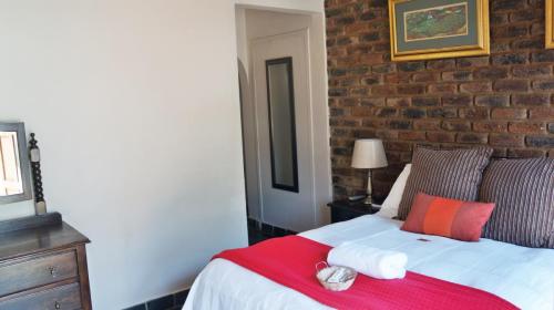 ROOM 2